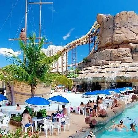 卡达斯诺瓦斯Piazza Diroma Oficial Com Acesso Ao Acqua Park Vulcao Ate 5 Pessoas 2公寓 外观 照片